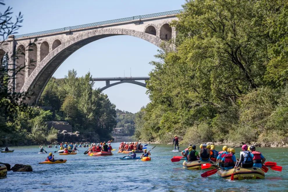 Rafters and canoeists on the Soča River. Photo: STA