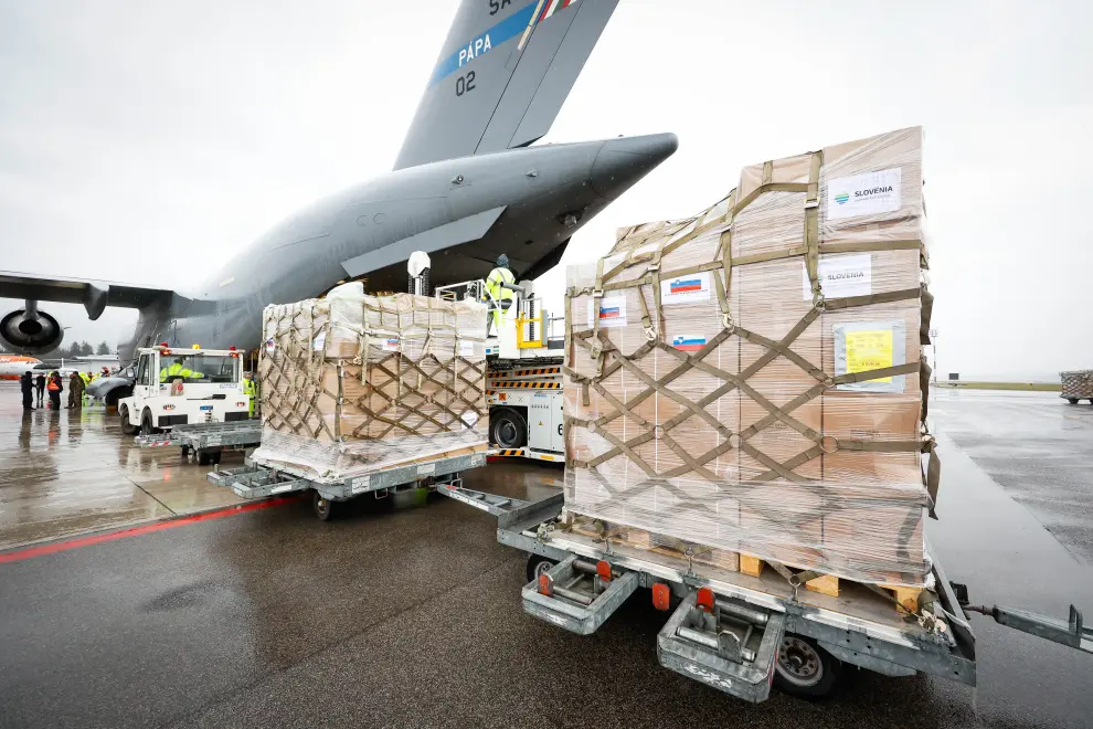 Slovenia dispatches material aid to Palestinian civilian population. Photo: Anže Malovrh/STA