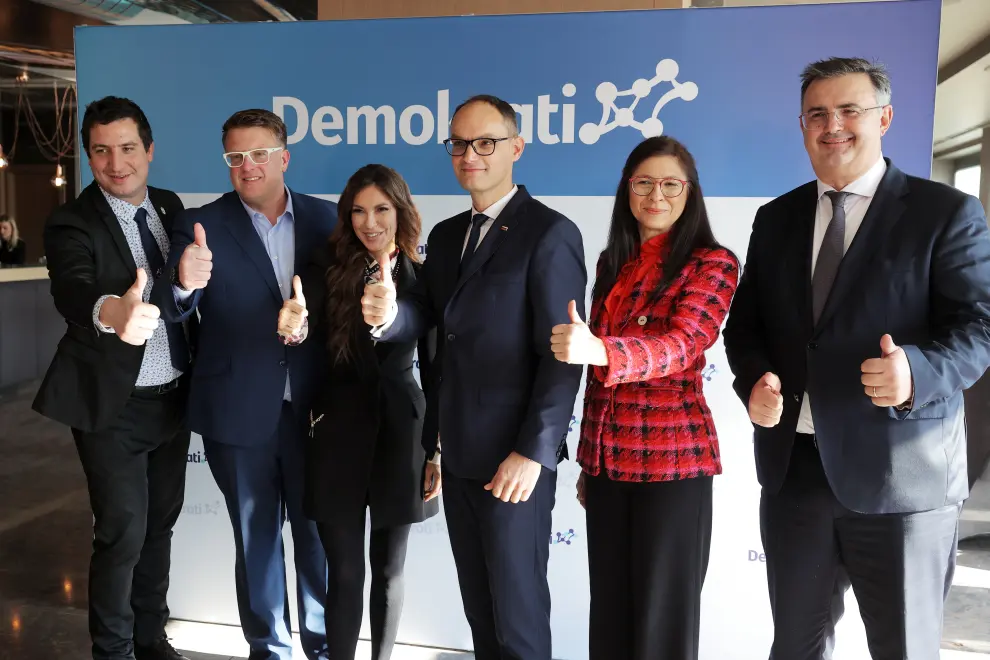 Senior members of the Democrats, a new party launched by Anžej Logar (centre). Photo: Daniel Novakovič/STA