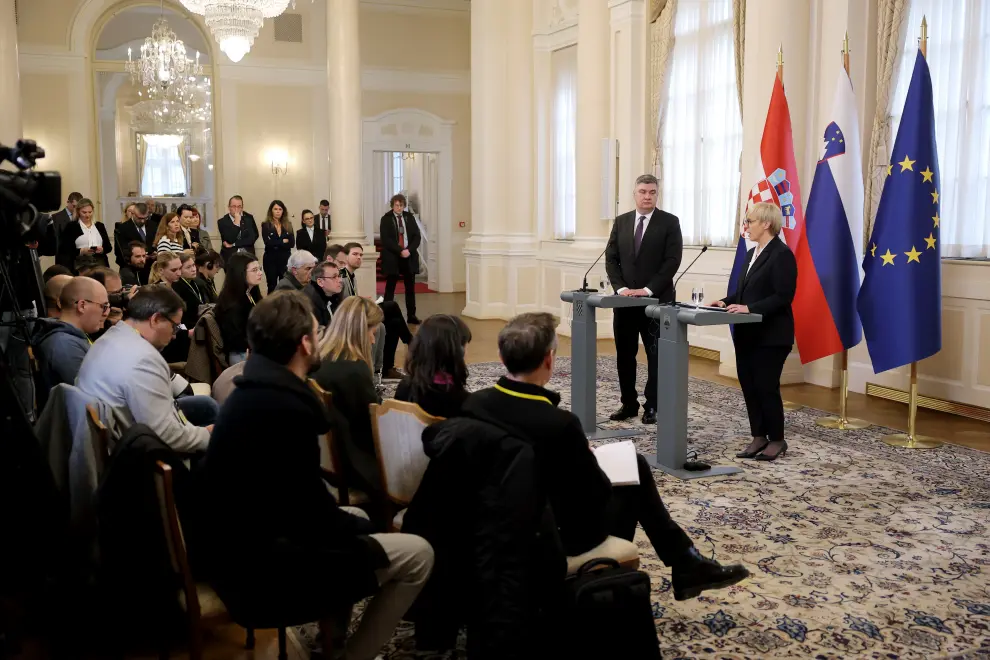 Slovenian and Croatian presidents, Nataša Pirc Musar and Zoran Milanović at a joint press conference in Ljubljana. Photo: Daniel Novakovič/STA