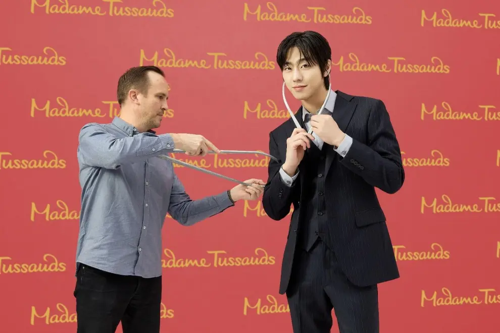 Madame Tussauds Hong Kong is expected to fuel "Romantic Proposal" craze with Ahn Hyo Seop in the first half of 2025.