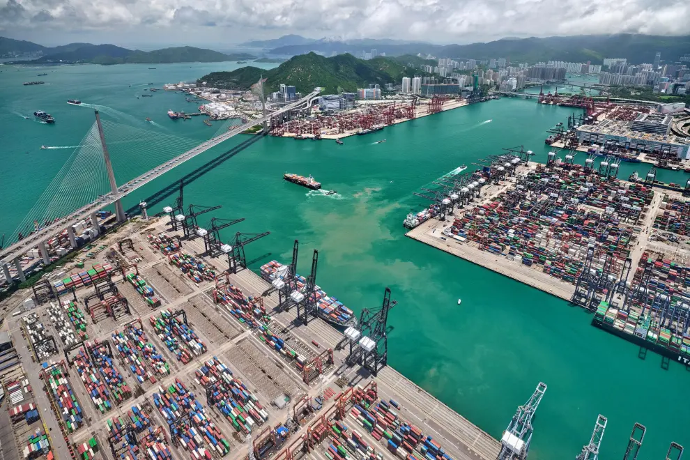 The theme of Hong Kong Maritime Week 2024 is "Navigating to a Greener Future".