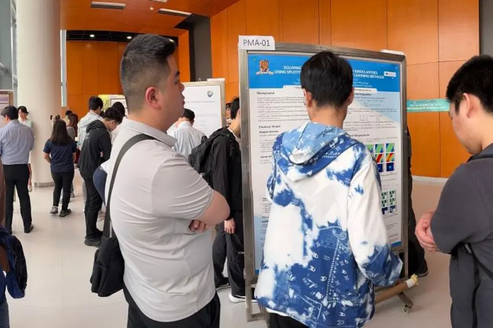 Photo taken at CUHK's Science Faculty Postgraduate Research Day 2024. CUHK Science is dedicated to offering students opportunities to share their research findings and engage in meaningful exchanges with researchers of their fields.