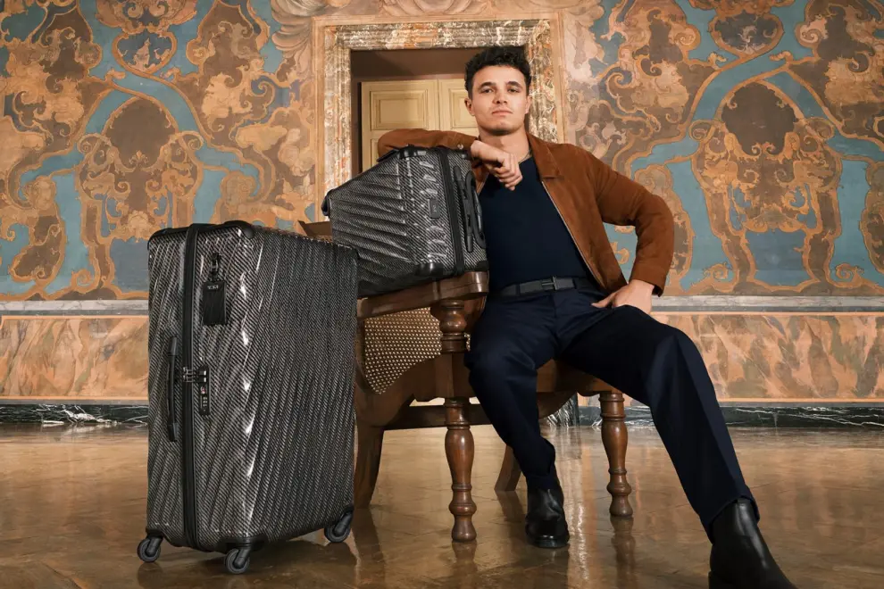 Lando Norris with 19 Degree Lite International Carry-On and Extended Trip Packing Case in Black Graphite