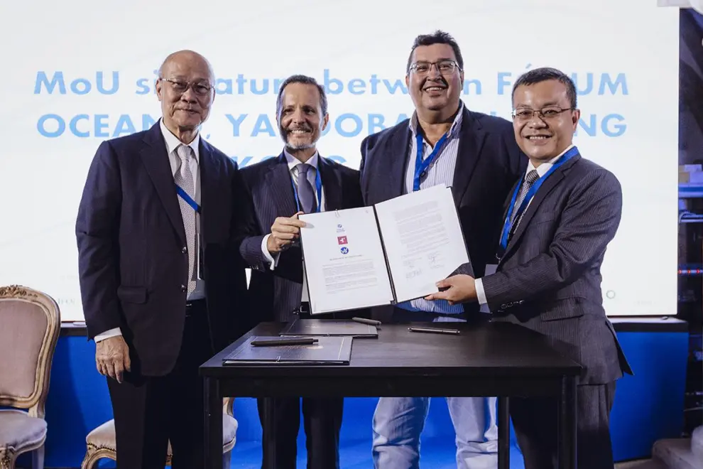 HKVAX, Fórum Oceano, and Yacooba Labs representatives sign MoU for Blue Economy STO project. From left to right: Dr. Ambrose So, President of the International Forum for Clean Energy (Macau), Carlos Costa Pina, President of Fórum Oceano, Mauricio Marques, Founder and CEO of Yacooba Labs, and Dr. Anthony Ng, Co-Founder and CEO of HKVAX